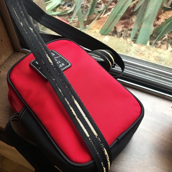 -SOLD- Vintage Tommy Hilfiger Bag - Picture 6 of 6